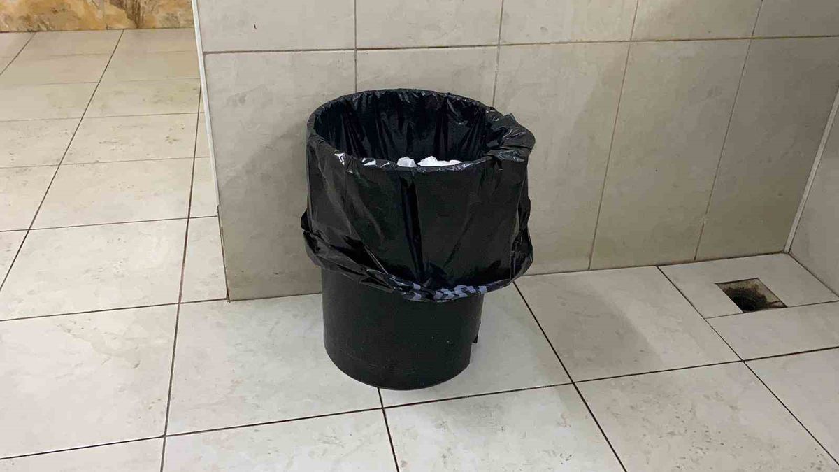 Tuvalette Doğan Bebek Çöpten Kurtarıldı