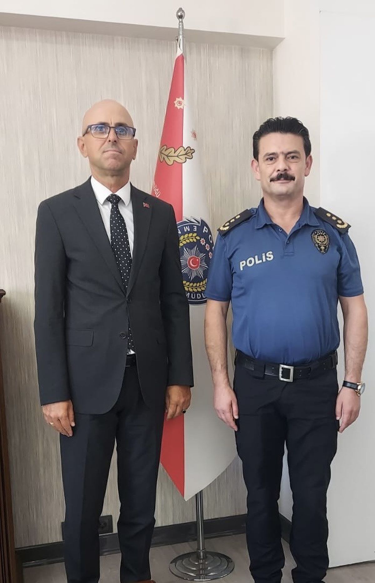 Tarsus İlçe Emniyet Müdürü değişti: Günçiçek görevi Altındal'a devretti