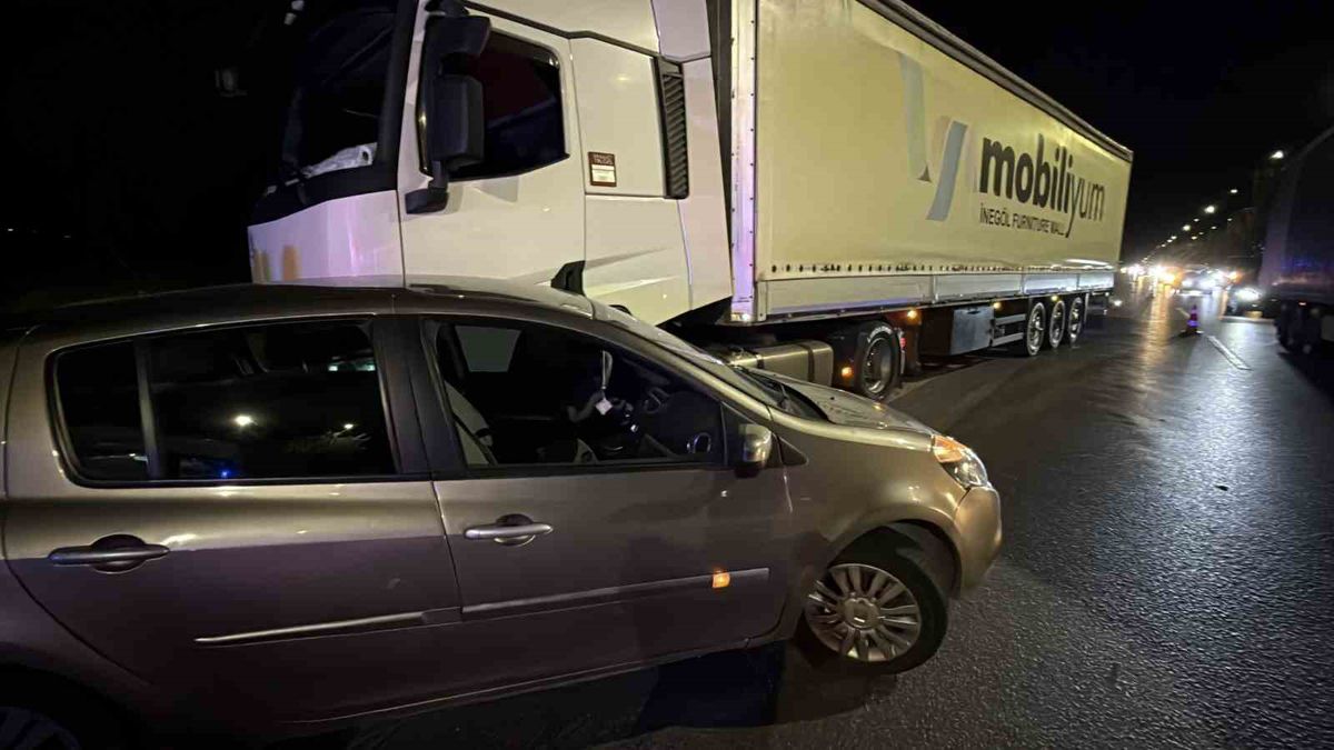Eskişehir-Bursa Karayolunda Trafik Kazası: Yaralanan Yok