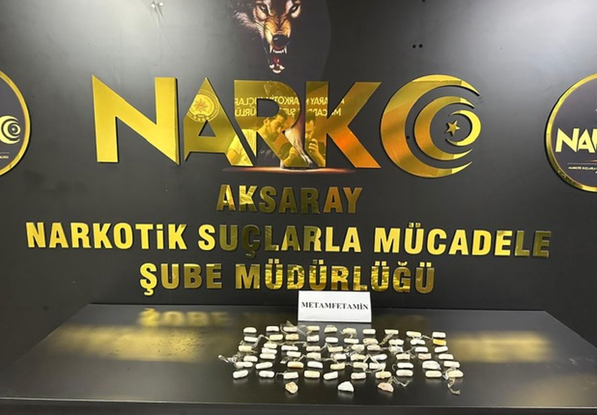 Aksaray'da Uyuşturucu Operasyonu: 3 Zanlı 535 Gram Metamfetamini Yutarak Yakalandı