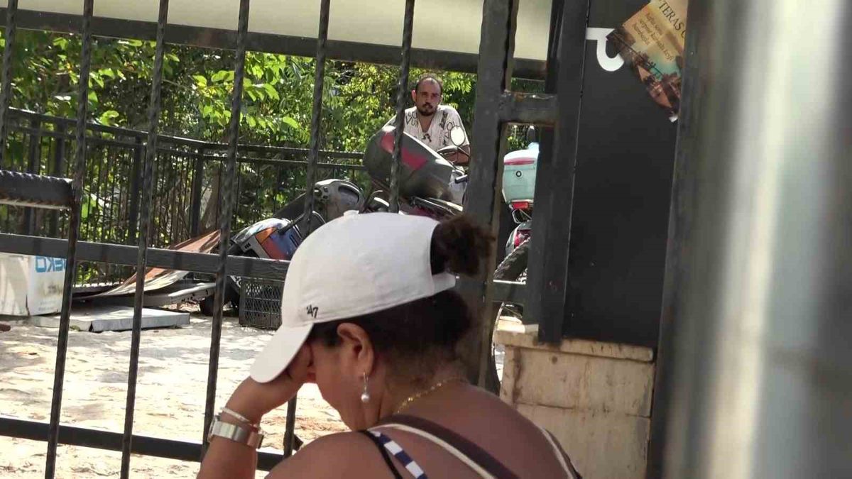 Antalya'da İntihar Girişimi: Fransız Turist 3 Saat Bekledi