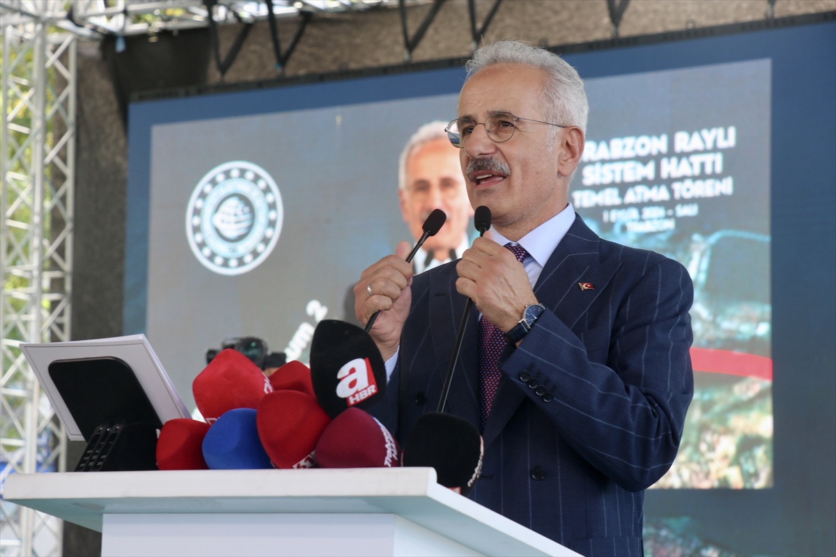 Trabzon Raylı Sistem Hattı Temeli Atıldı