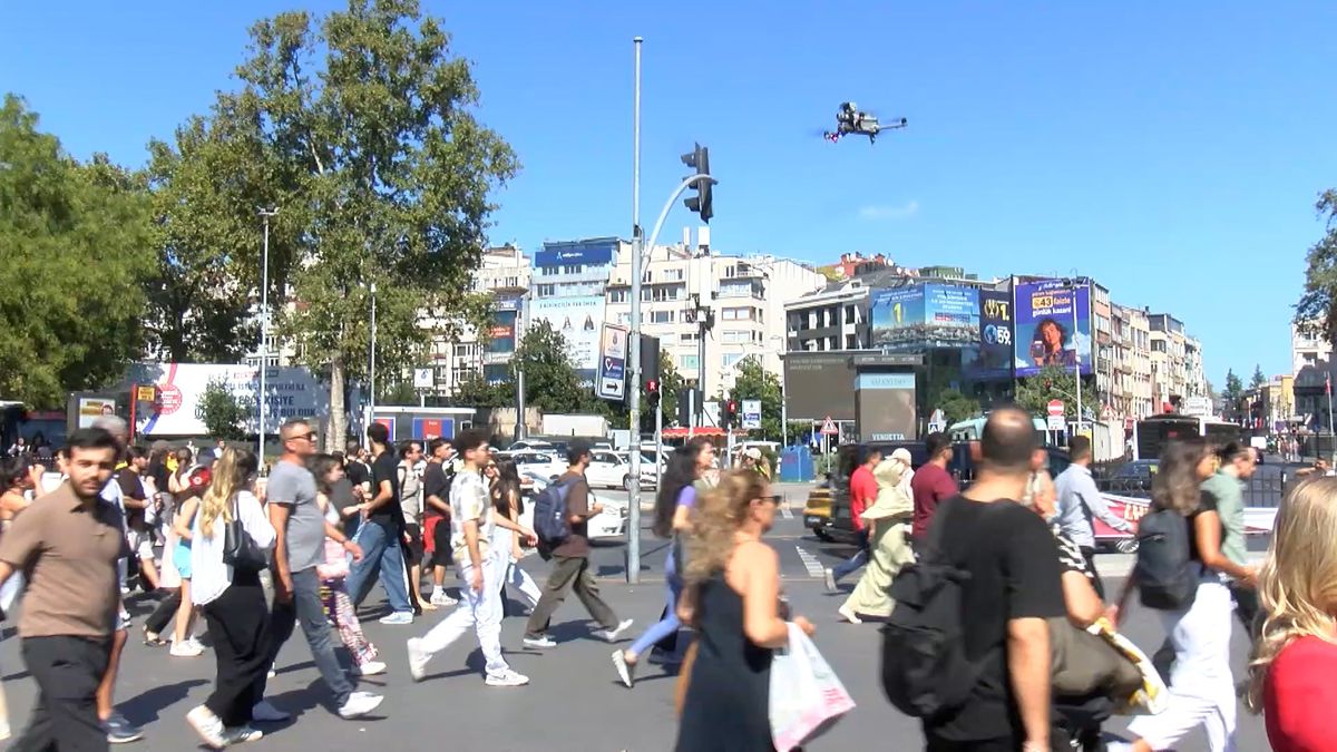 Beşiktaş'ta Dron Destekli Yaya Geçidi Denetimi