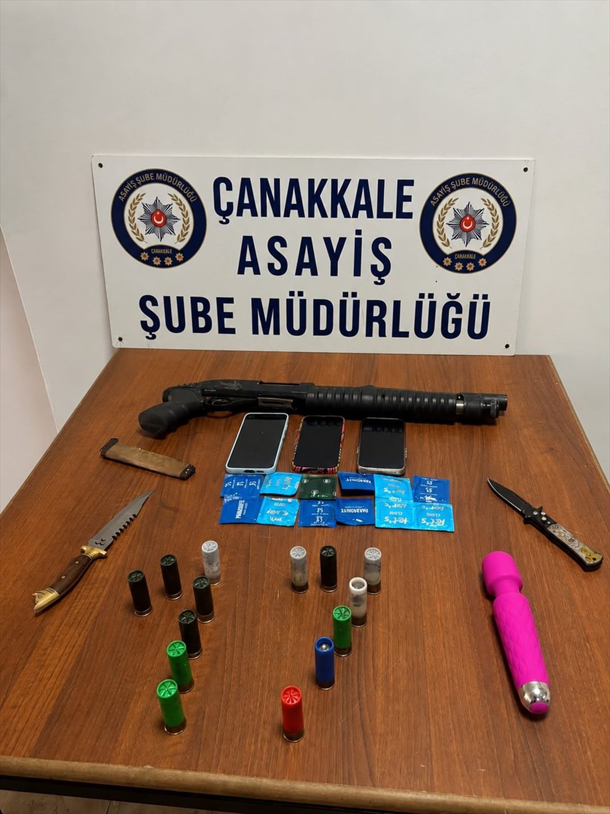 Çanakkale'de huzur uygulamaları: 12 tutuklama, 844 gram narkotik ele geçirildi