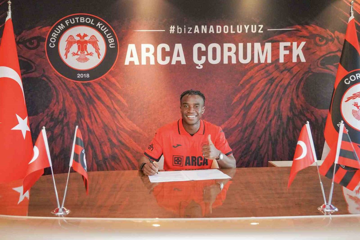 Çorum FK, Youssoufa Moukoko’yu renklerine bağladı