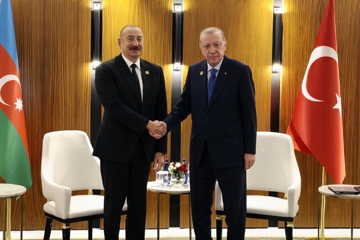 Cumhurbaşkanı Erdoğan, Aliyev İle bir araya geldi: Barış bölgeye can suyu olacak