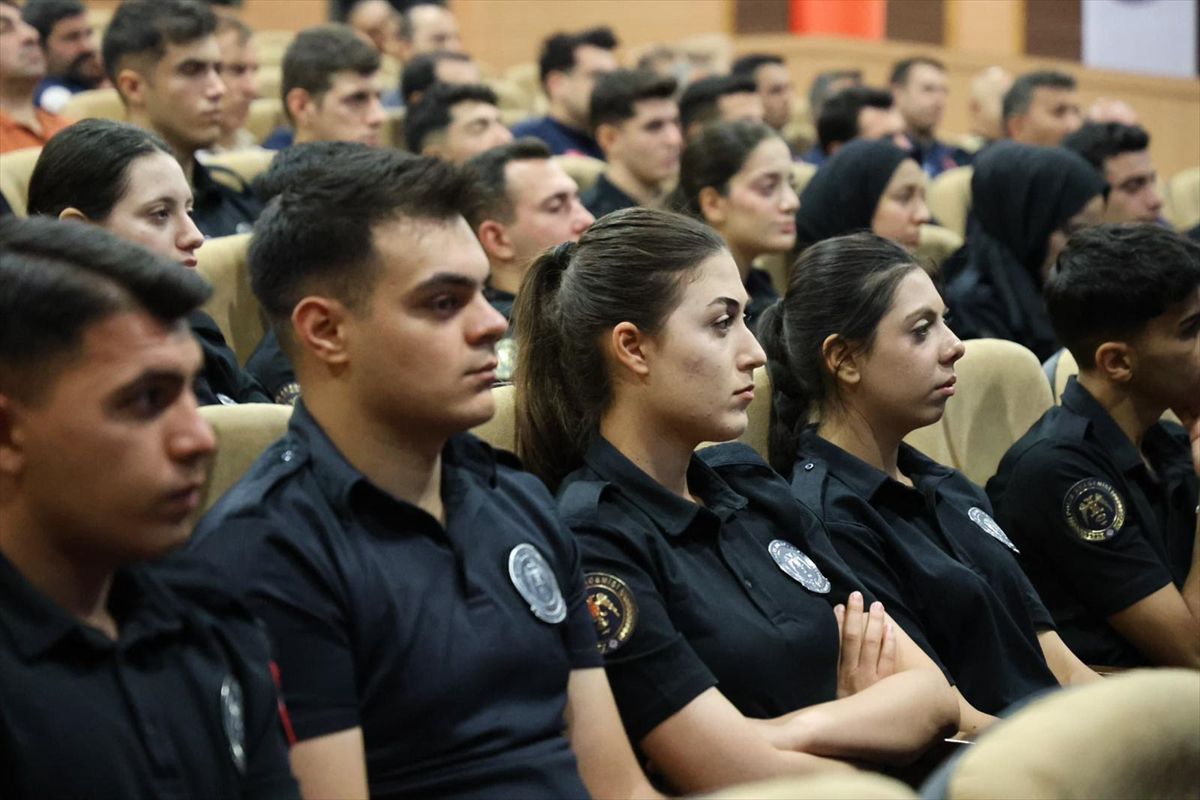 Elazığ'da 'Adli Vakalarda Maddi Delillere Yaklaşım Eğitimi'