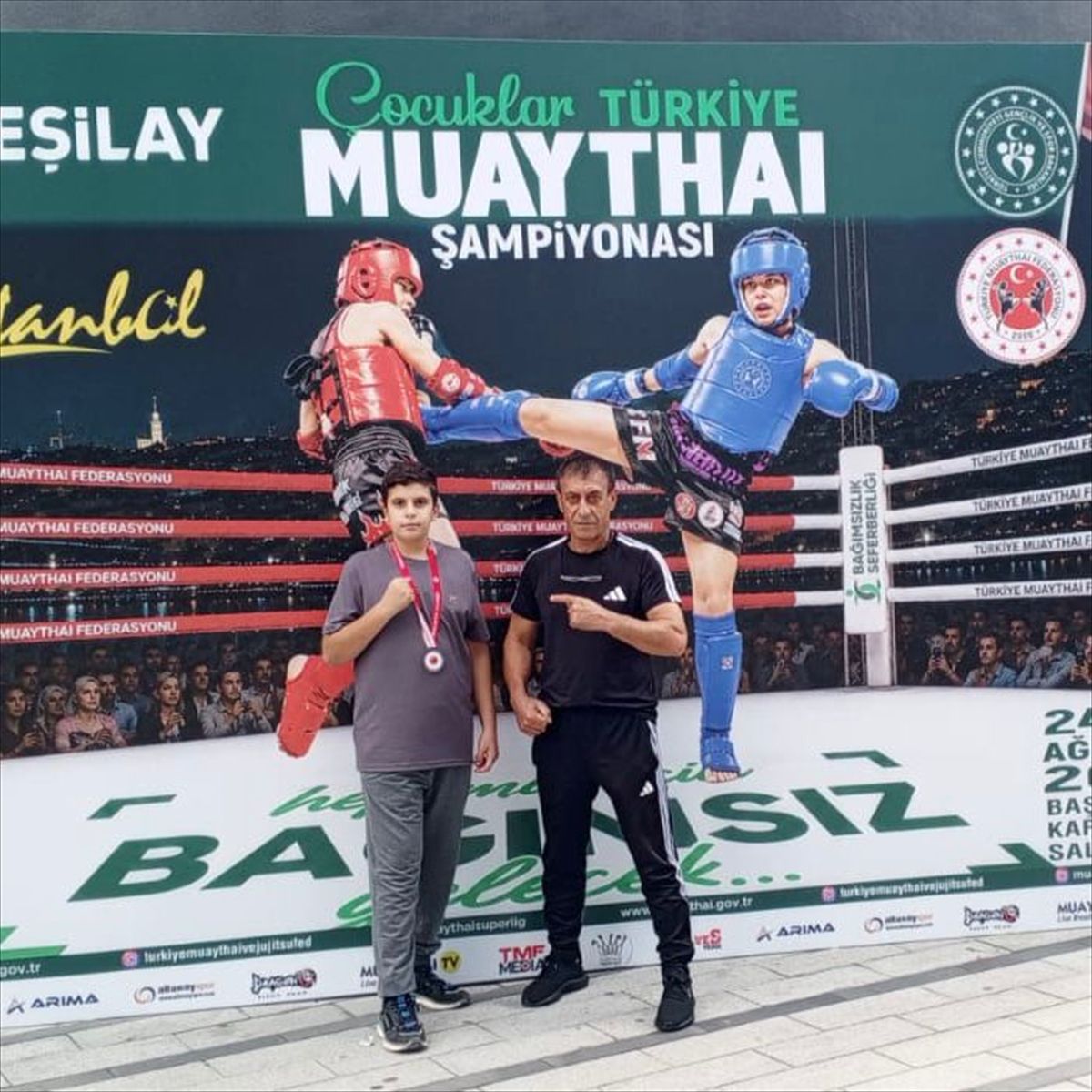 Elazığlı Muaythai Sporcusu Ömer Asaf Hoşdağ Türkiye Üçüncüsü