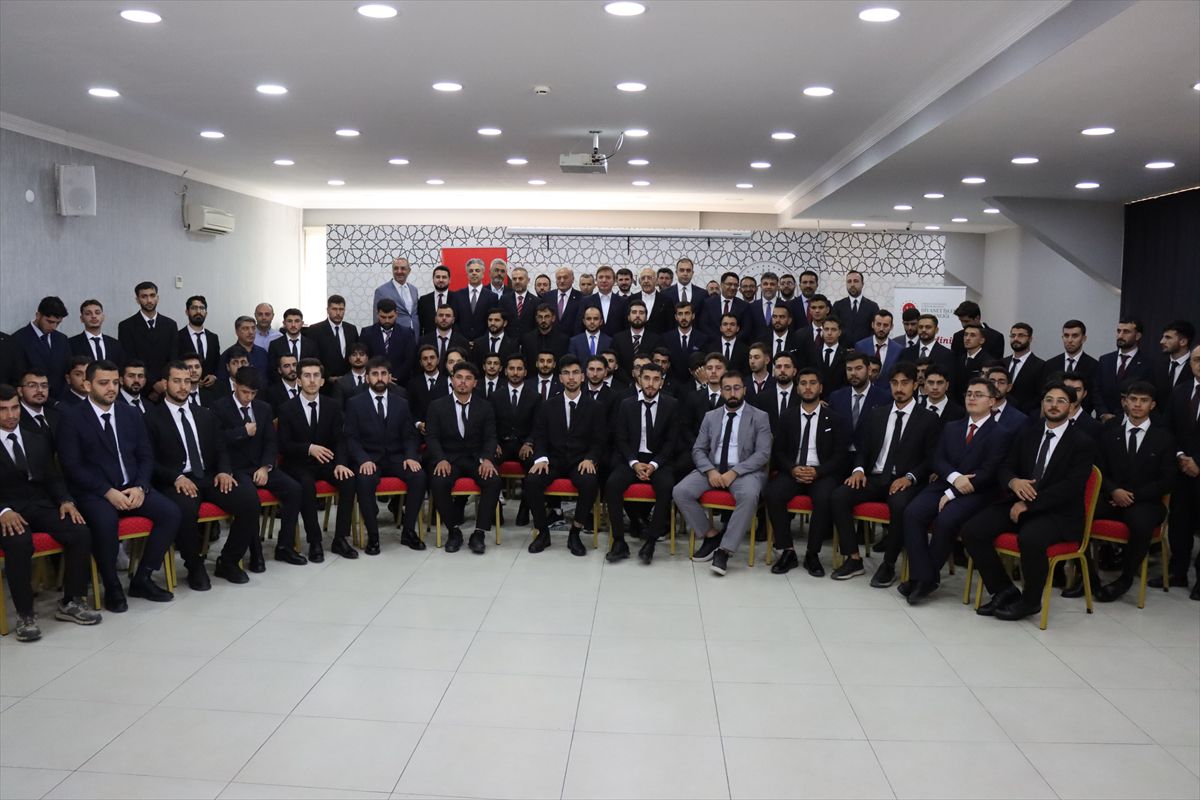 Erzincan'da Din Görevlileri Eğitimi Başladı