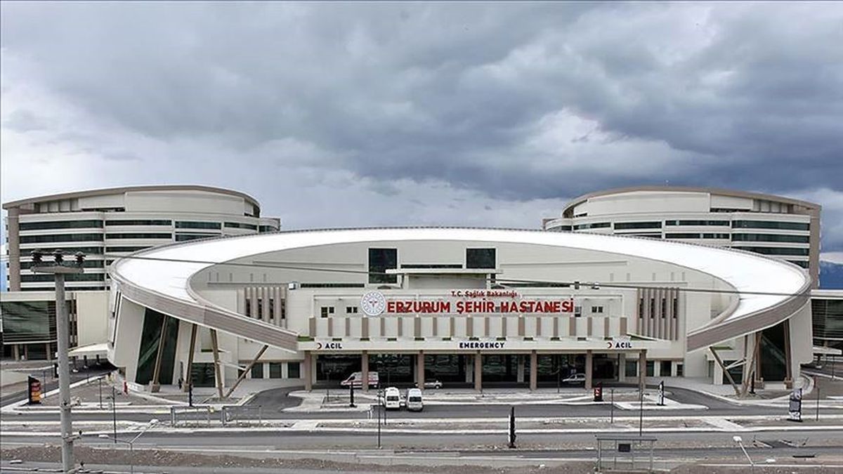 Erzurum Şehir Hastanesi'nde Akşam Polikliniği Eylül'de de Devam Ediyor