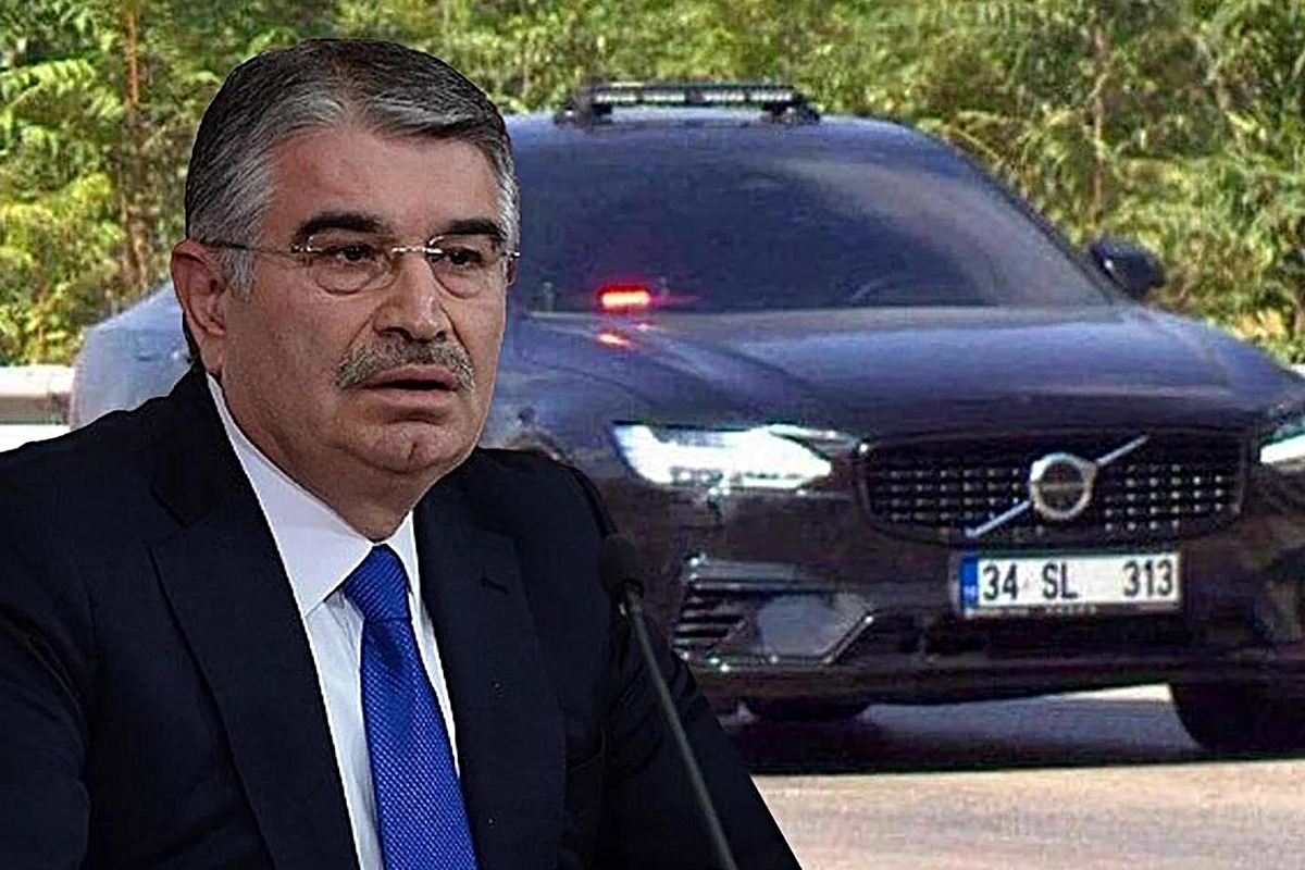 Eski İçişleri Bakanı İdris Naim Şahin ifade vermek için adliyede