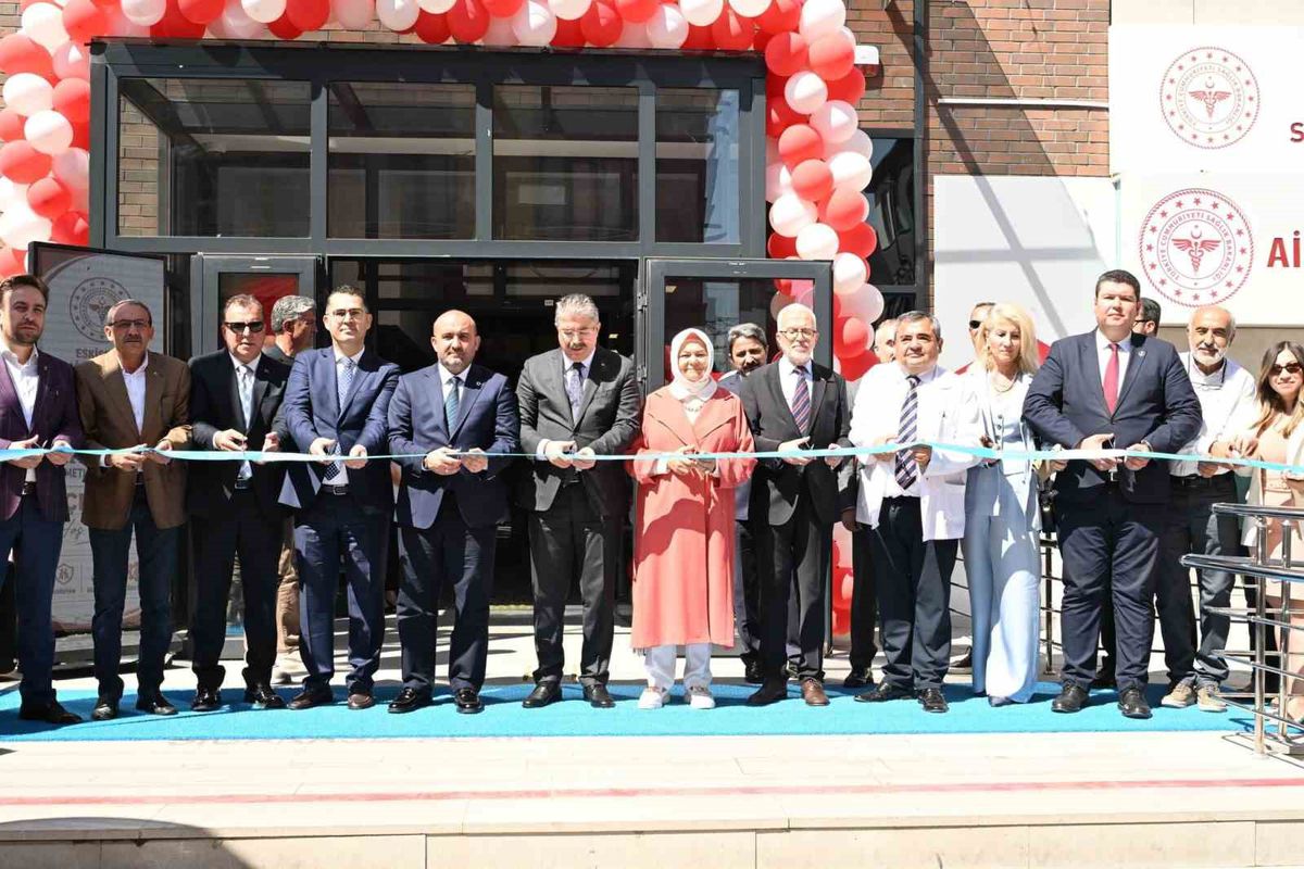 Eskişehir'de Şarhöyük Sağlık Yerleşkesi Hizmete Açıldı