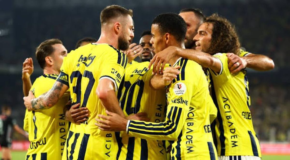 Fenerbahçe Transfer Haberleri: SON DAKİKA Fenerbahçe'de yeni transfer olacak mı, hangi mevki alınacak?