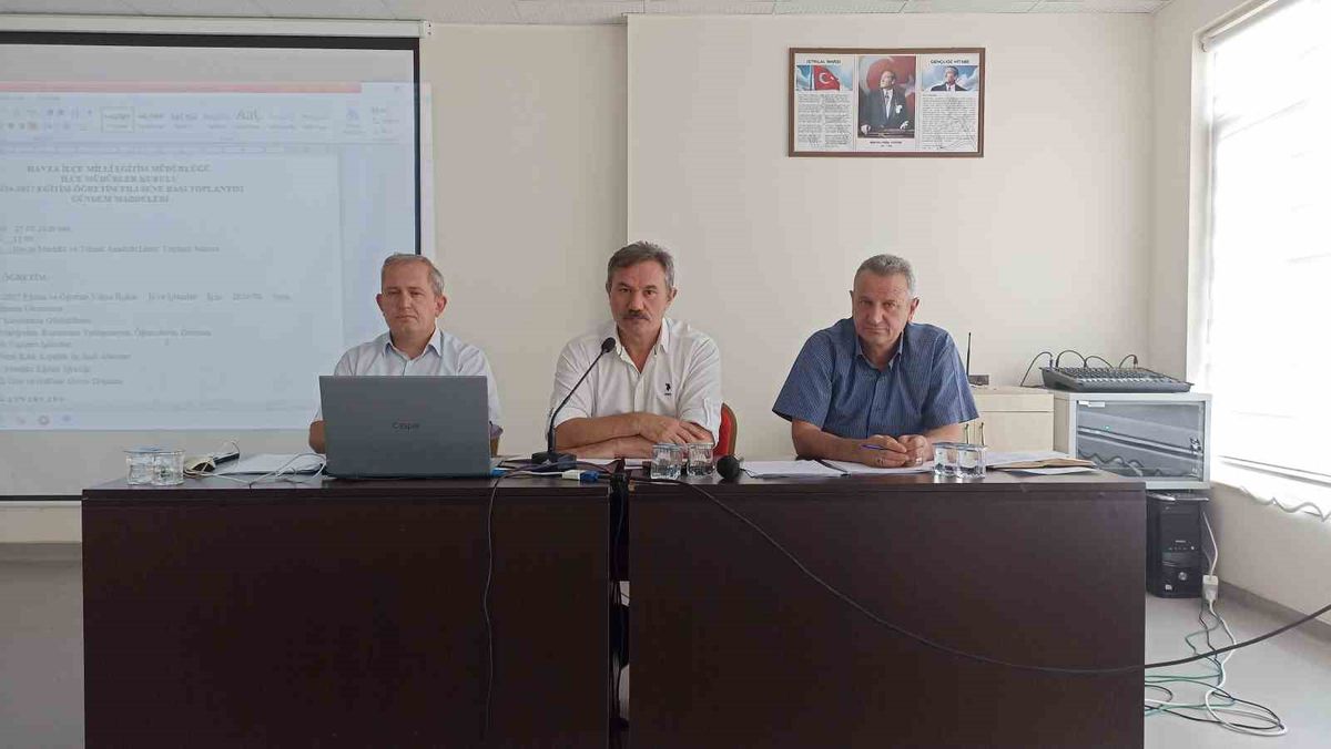 Havza'da 2026-2027 Eğitim Yılı Öncesi Müdürler Kurulu Toplantısı Yapıldı