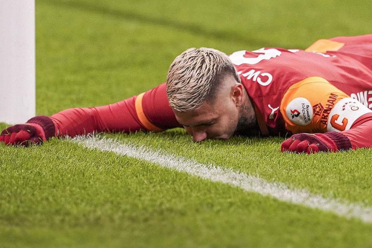 Icardi'nin yeni adresi belli oluyor! Menajeri açıkladı