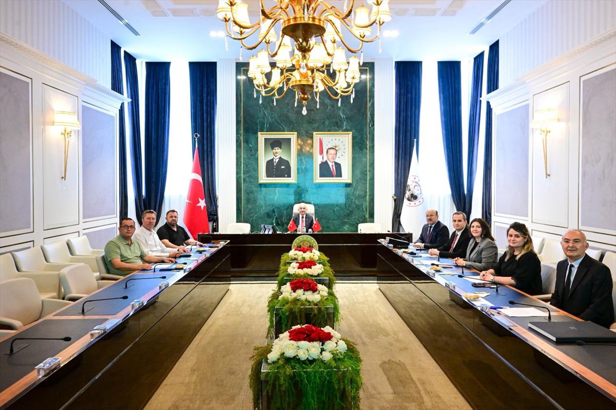 Kırklareli'nde İl Encümeni Toplantısı Yapıldı
