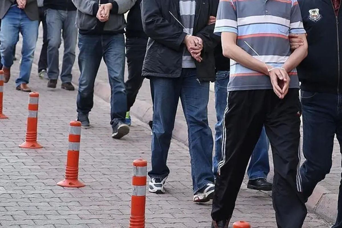 Kriptolu haberleşme deşifre edildi! MİT'ten FETÖ'ye operasyon