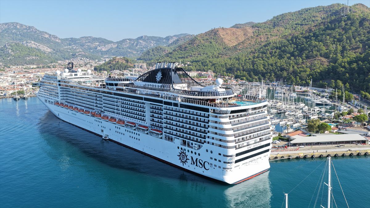 Marmaris'e Kruvaziyerle 4 Bin 63 Turist Geldi