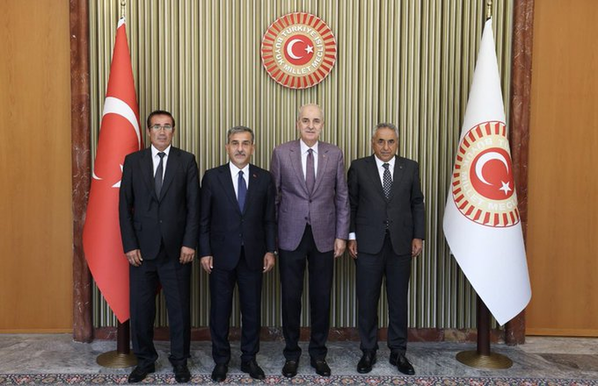 Kamu-Sen'den TBMM Başkanı Kurtulmuş'a ziyaret