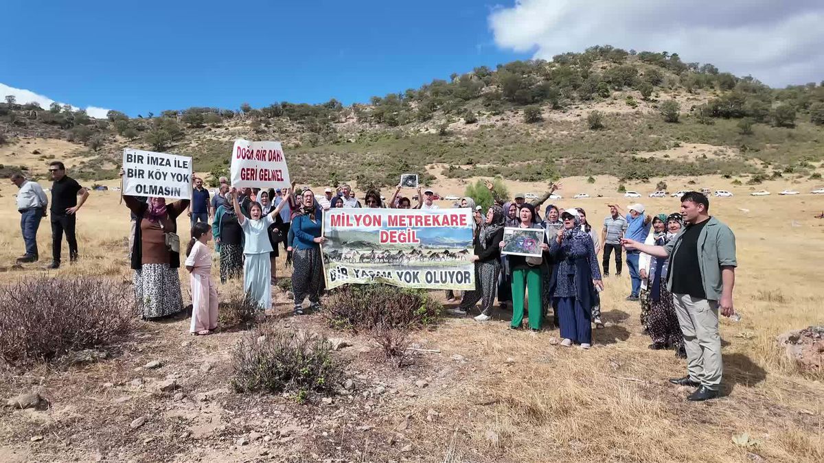 Uşak'ta Murat Dağı Köylülerinden Maden Ruhsatı Protestosu