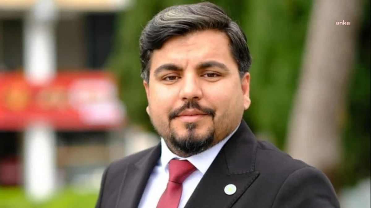 YouTuber Arif Kocabıyık yurt dışına kaçmaya çalışırken tutuklandı