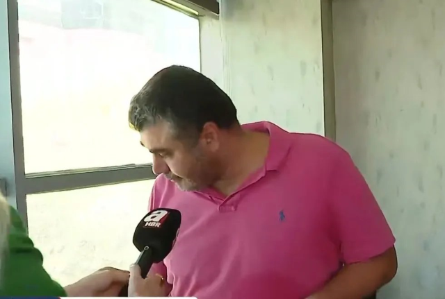 المقدمة الحادة اخترقت السفينة وهذا التسرب للمياه هو ما أمالها