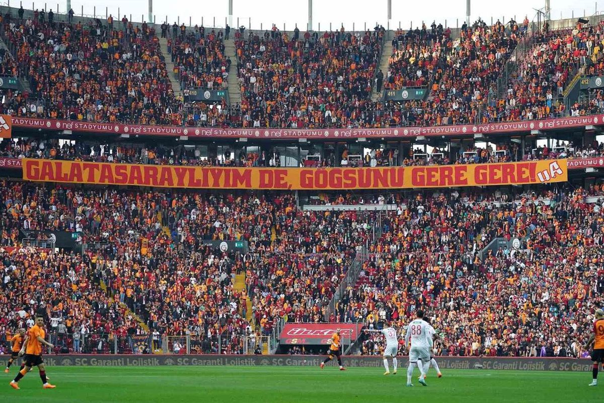 Bir zamanlar taraftarın sevgilisiydi! Galatasaray'da beklenen ayrılık