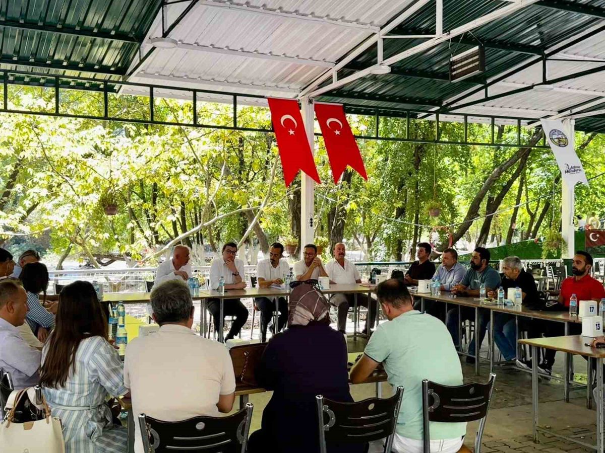 Bozdoğan'da 2026-2027 Eğitim Öğretim Dönemi Öncesi Okul Müdürleri Toplantısı Yapıldı