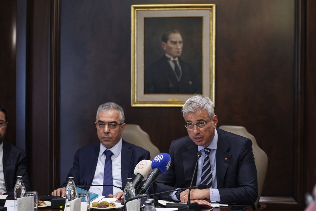 Bakan Memişoğlu: Hukuk, sağlık hizmetinin güven unsurudur