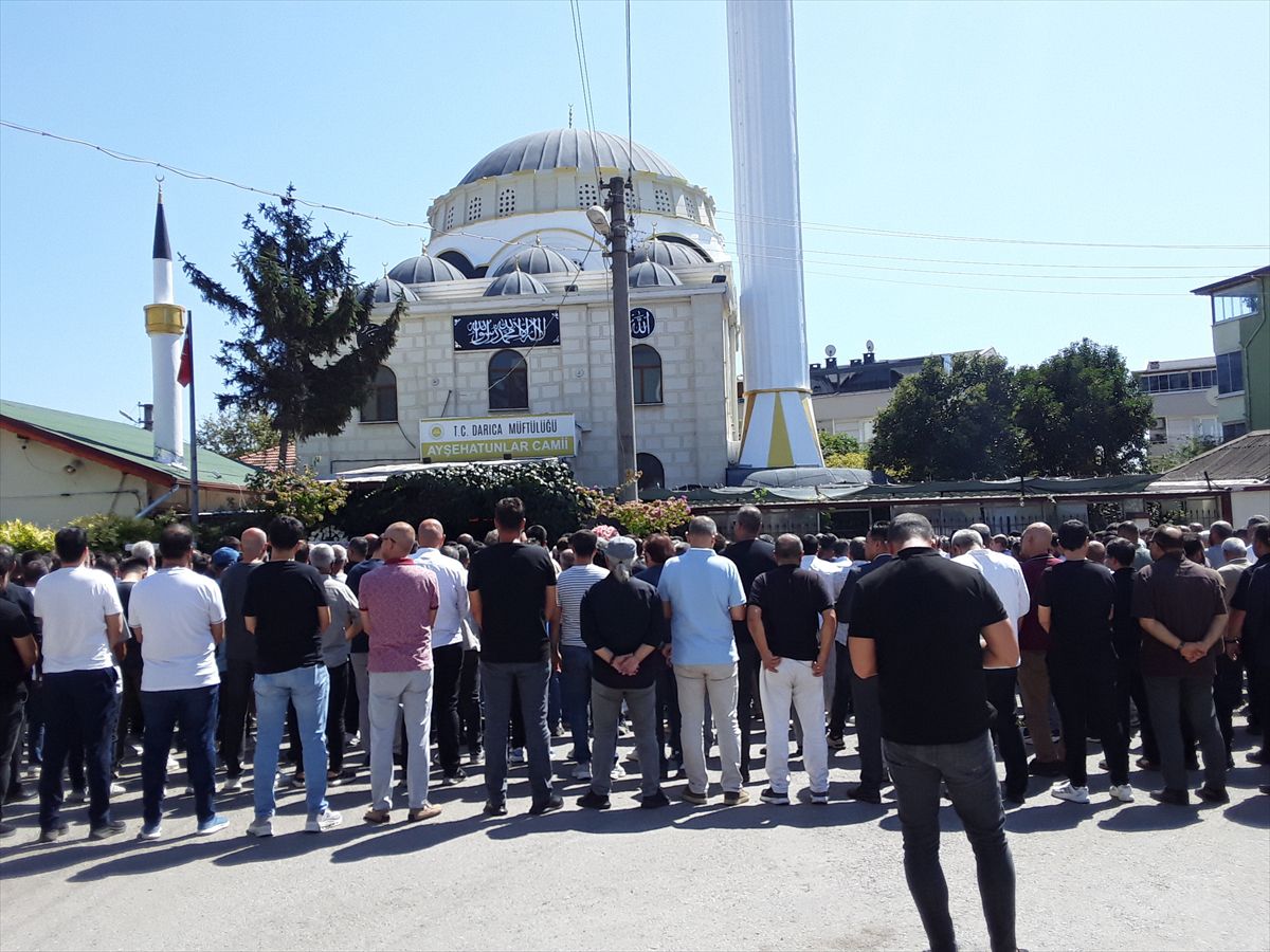 Darıca Halk Eğitim Müdürü Sağdıç Son Yolculuğuna Uğurlandı