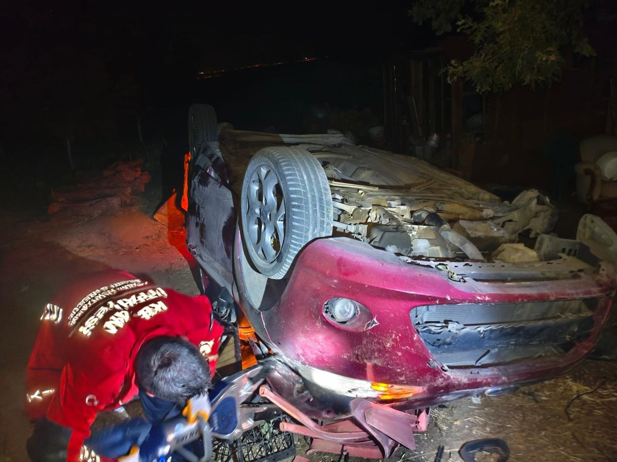 Keşan'da Takla Atan Otomobilde 4 Yaralı