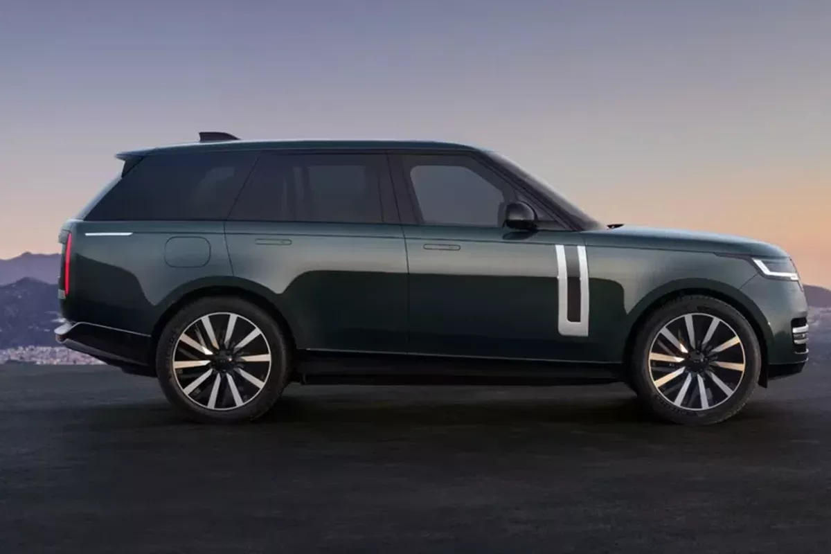 Elektrikli Range Rover 208 bin dolarla lükste rekora koşuyor