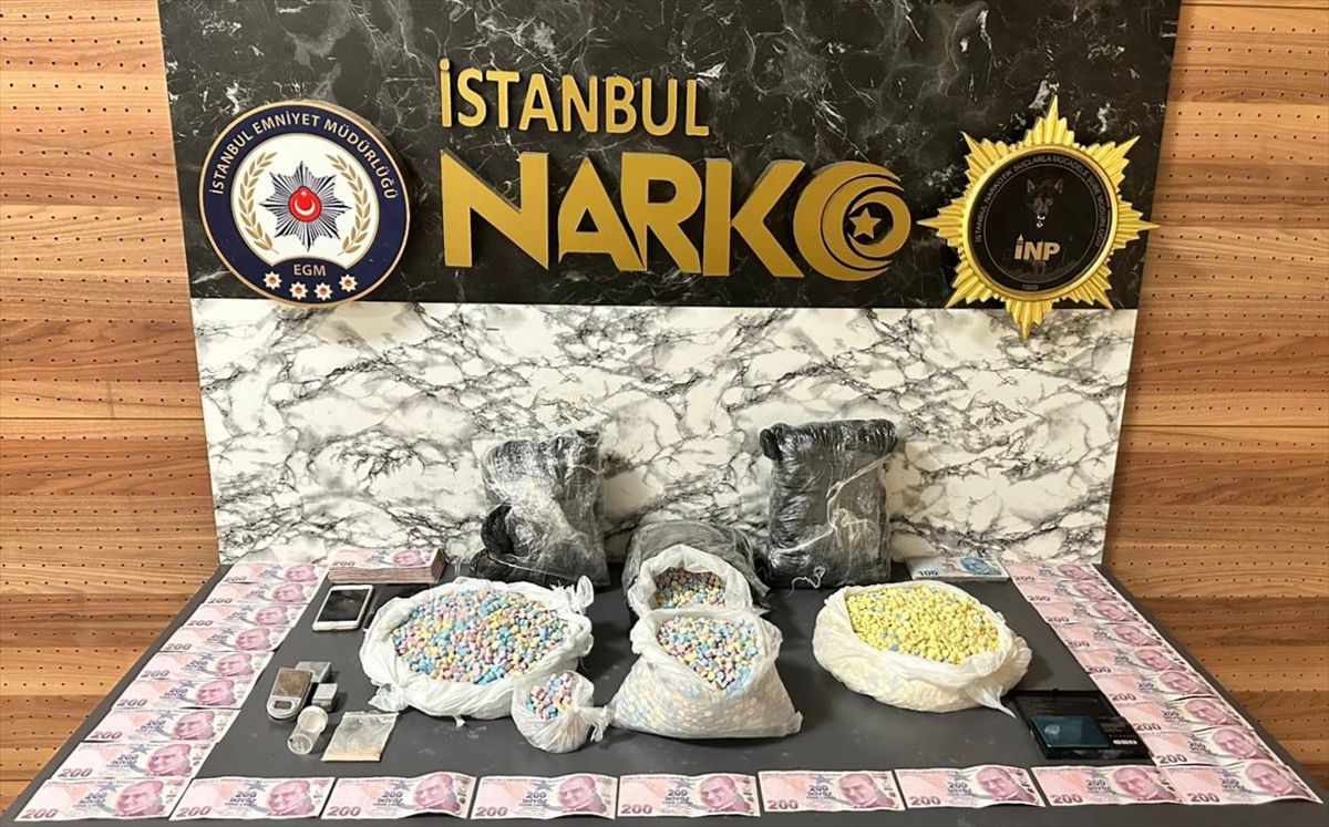 Esenyurt'ta 72 bin uyuşturucu hap ele geçirildi