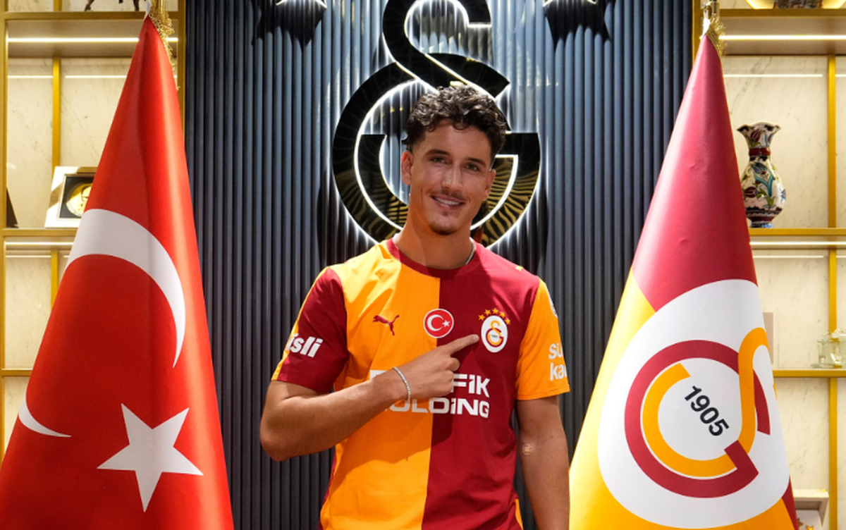 Galatasaray, Deniz Gül transferini açıkladı
