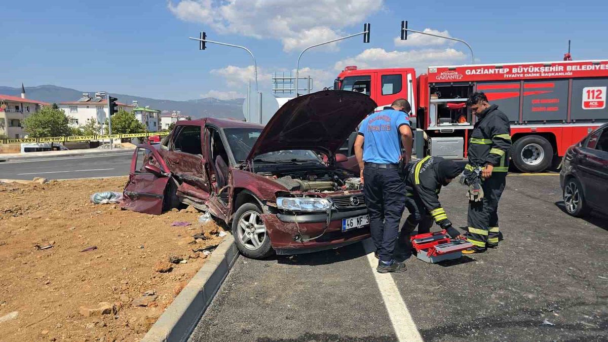 Gaziantep'te kavşak kazası: 5 yaralı