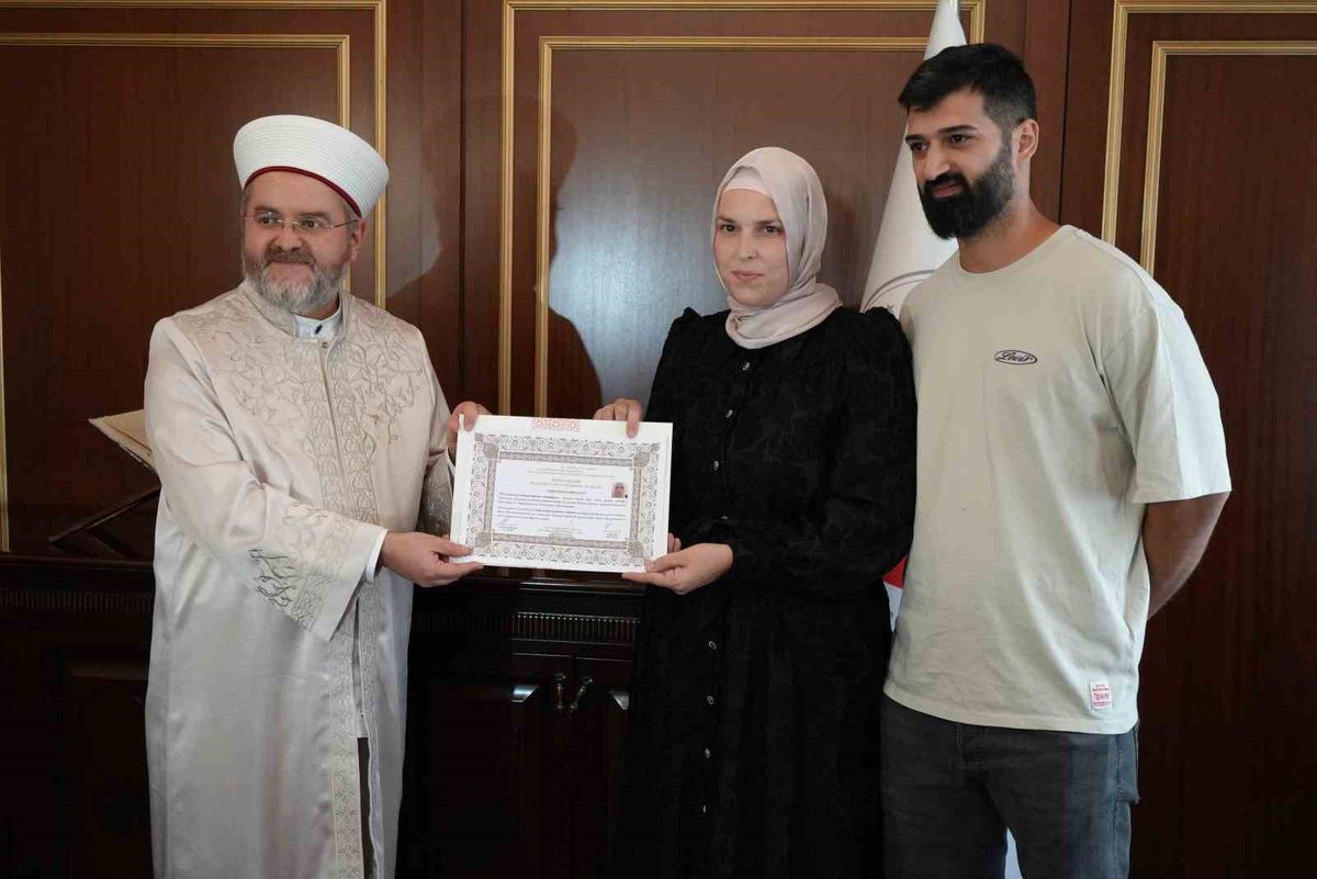Gazze'deki Dramdan Etkilenen Alman Kadın Müslüman Oldu