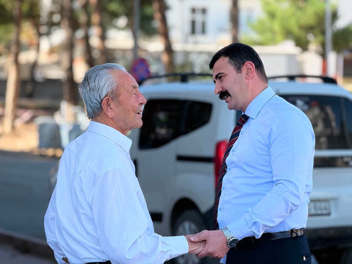 Hamamözü Kaymakamı Esnaf ve Vatandaşlarla Buluştu