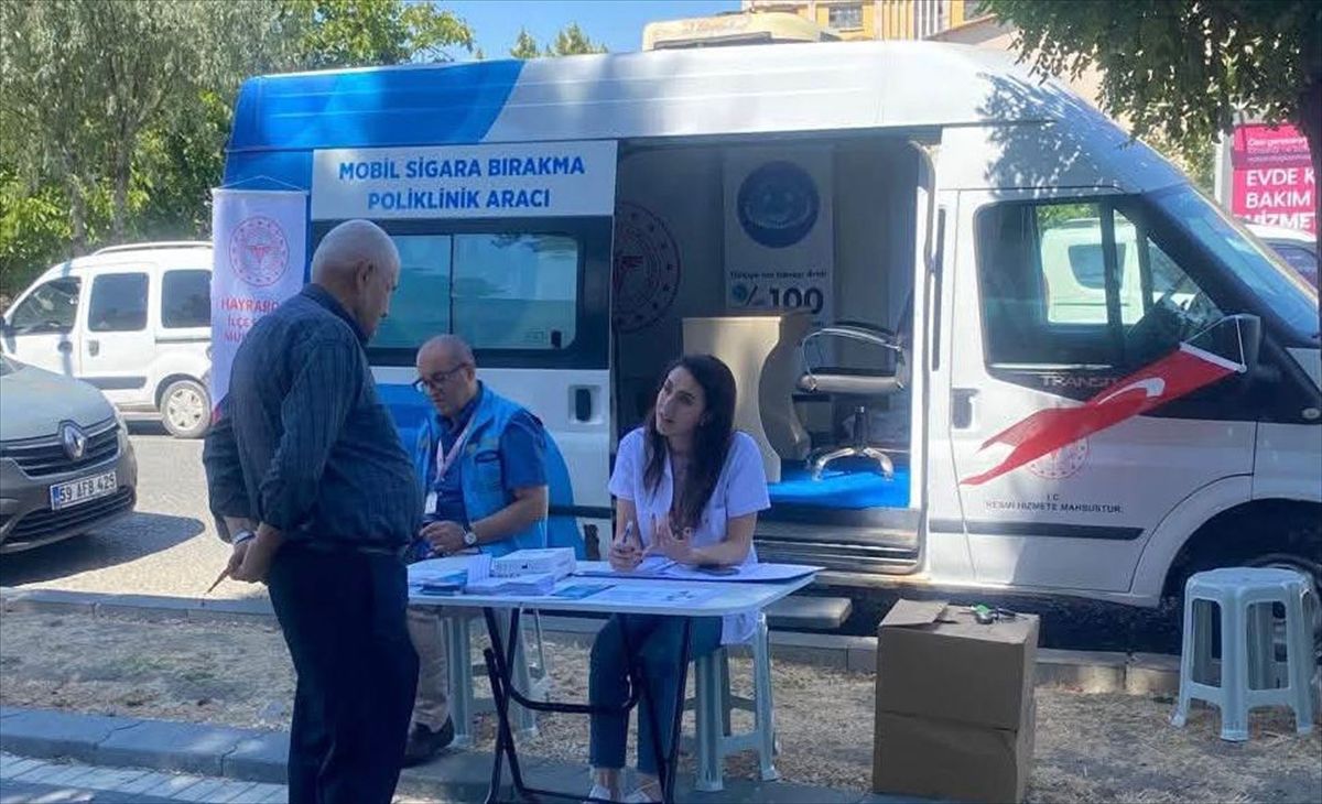 Hayrabolu'da Mobil Sigara Bırakma Aracı Hizmete Girdi