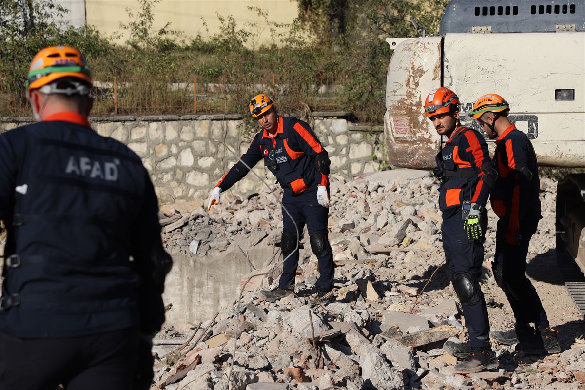 Kastamonu'da Habersiz Deprem Tatbikatı