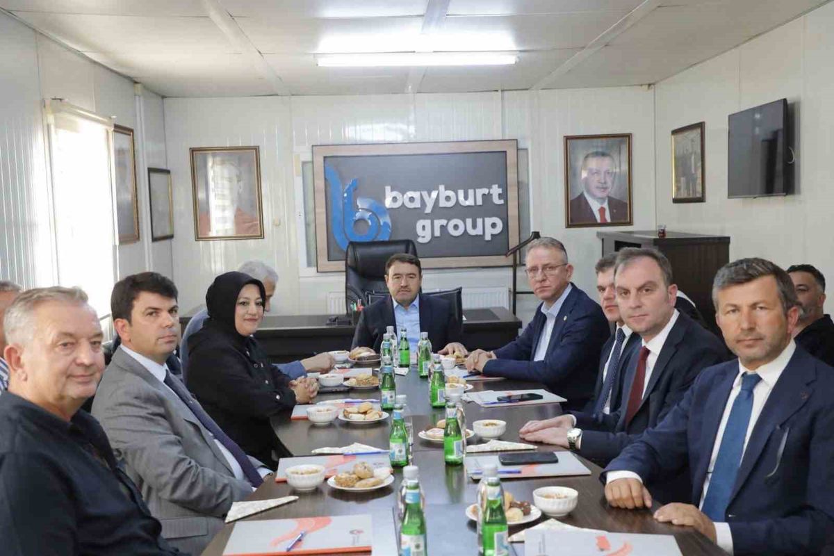 Kütahya'da Yol Yapım Çalışmaları Değerlendirildi