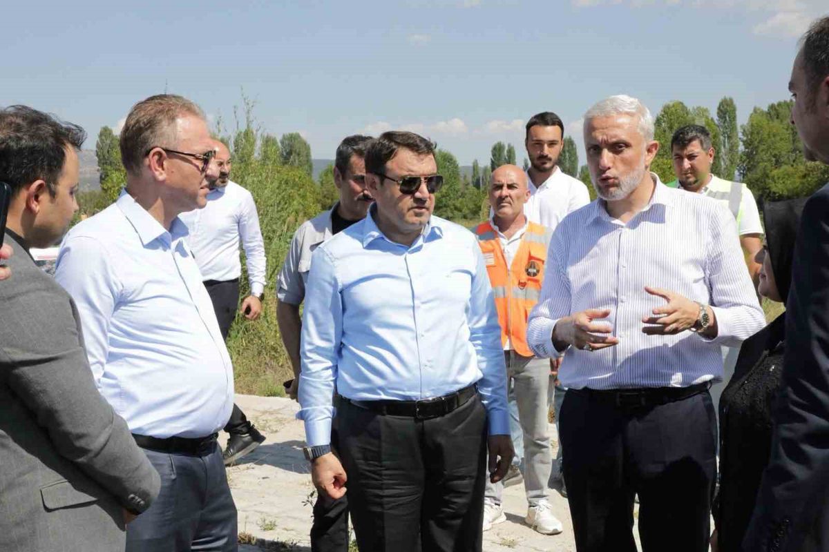 Kütahya Valisi Işın, Emet-Simav karayolu çalışmalarını inceledi