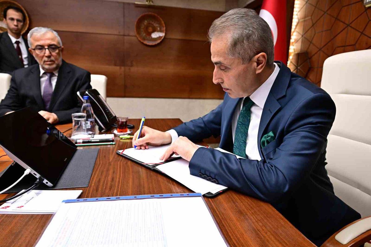 Nevşehir'de Genç Yürüyüş Bilgi Yarışması Protokolü İmzalandı