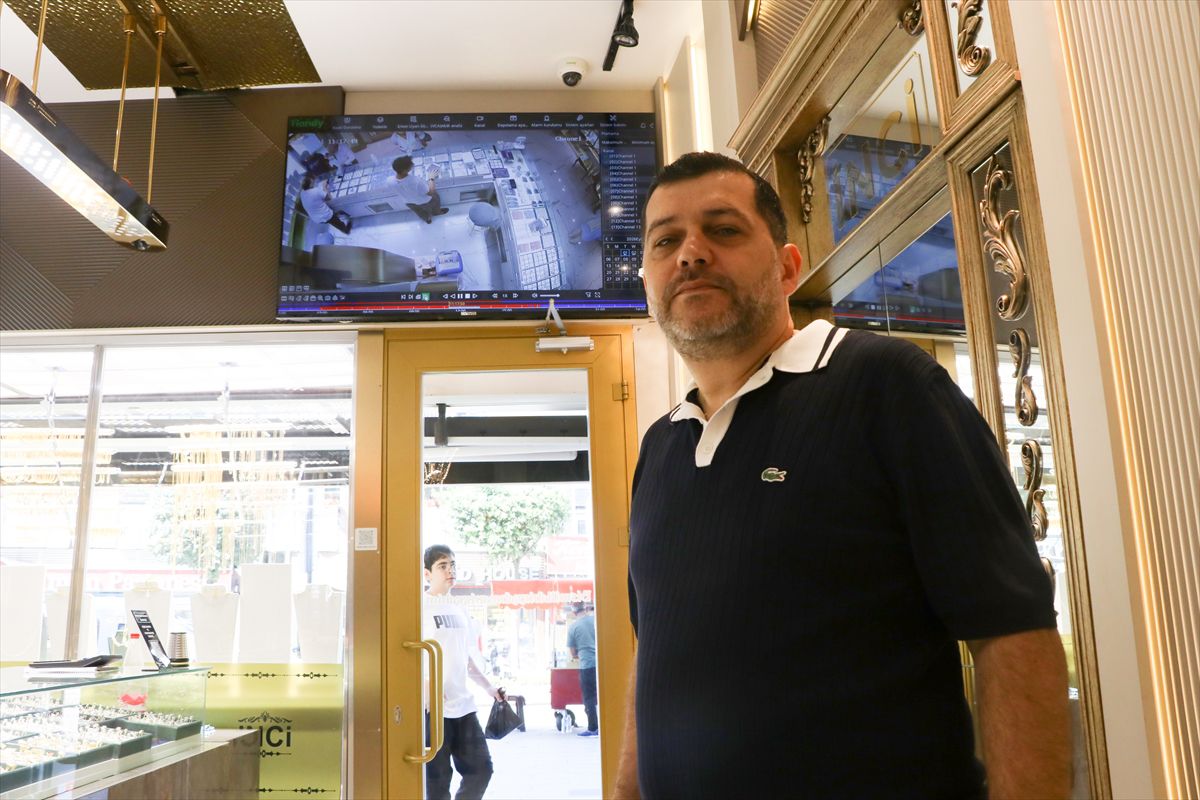 Kuyumcu Dikkati Dolandırıcılığı Önledi