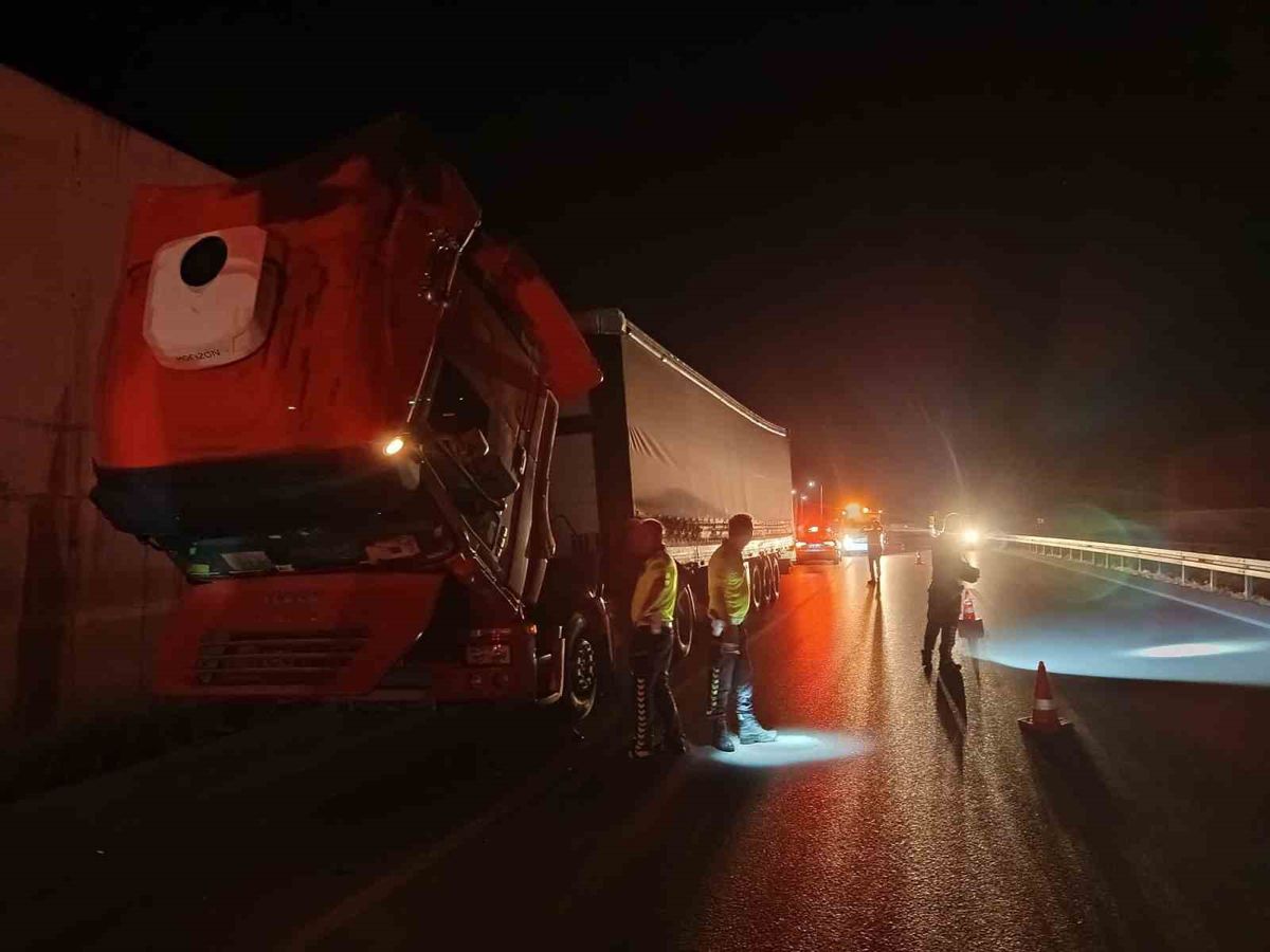 Amasya'da Tamir Sırasında Yayaya Otomobil Çarptı