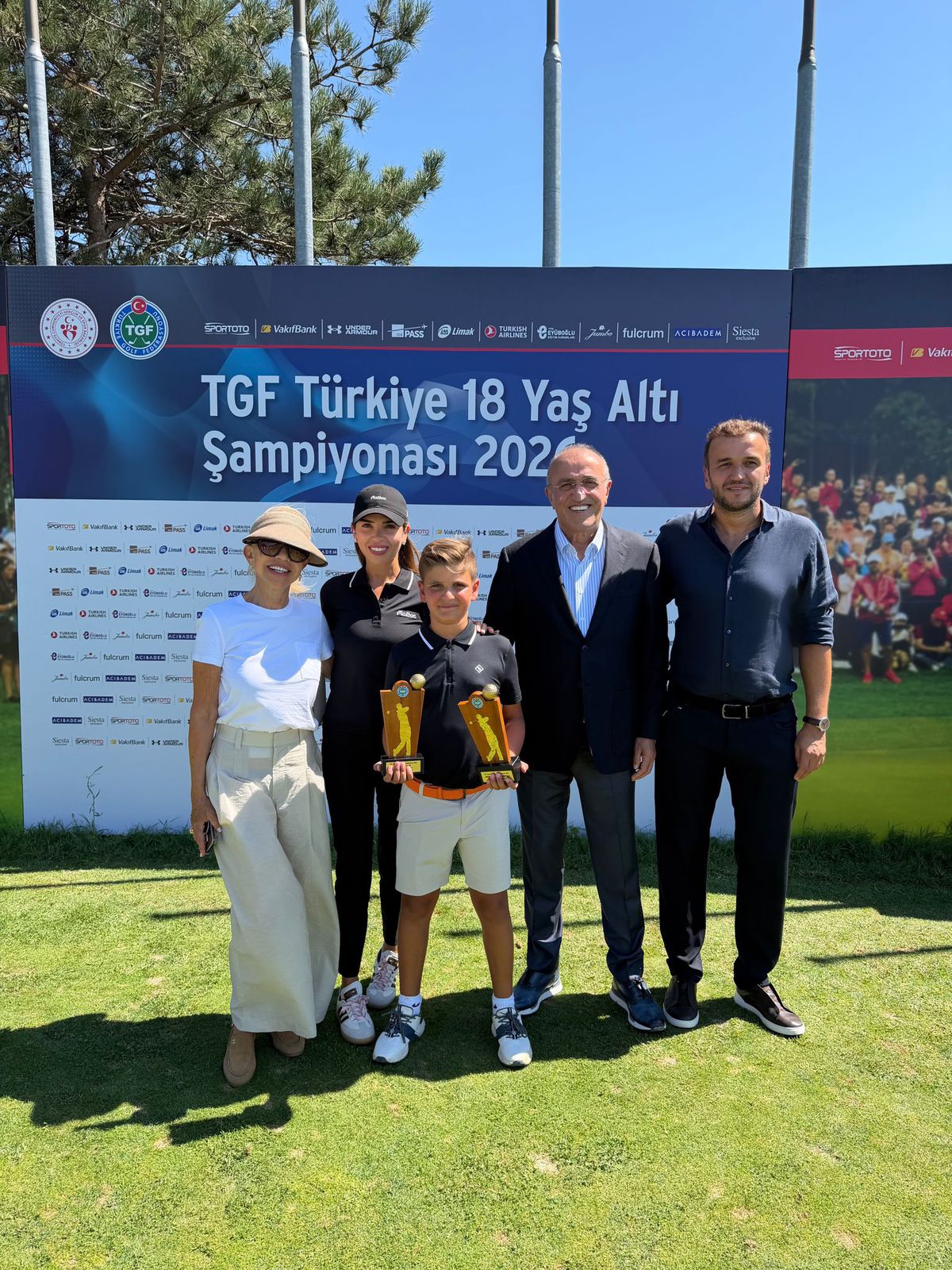 Kaan Albayrak'tan çifte şampiyonluk