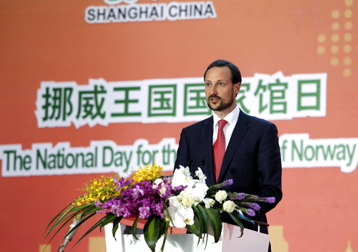 Xi, tahta çıkan Norveç Kralı 8. Haakon'a kutlama mesajı gönderdi