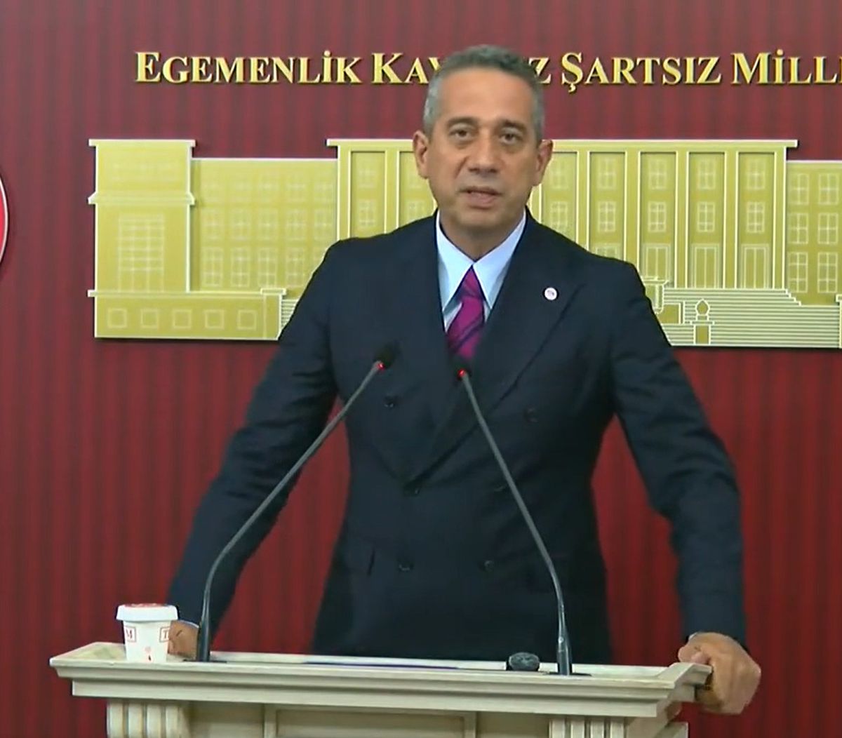 Başarır: 'Seçim yoksa geçim yoktur'