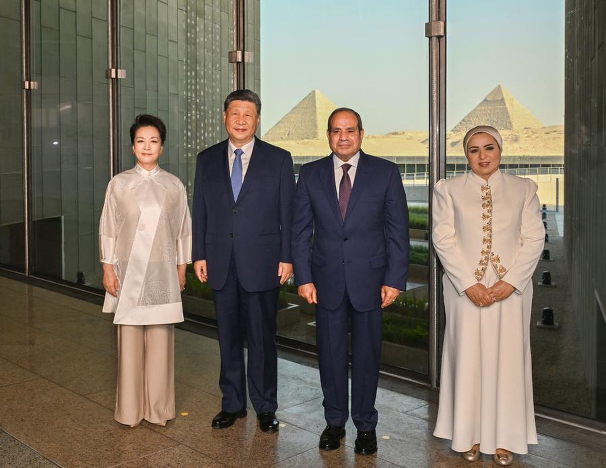 Xi Jinping ve Sisi, Büyük Mısır Müzesi'ni Birlikte Ziyaret Etti