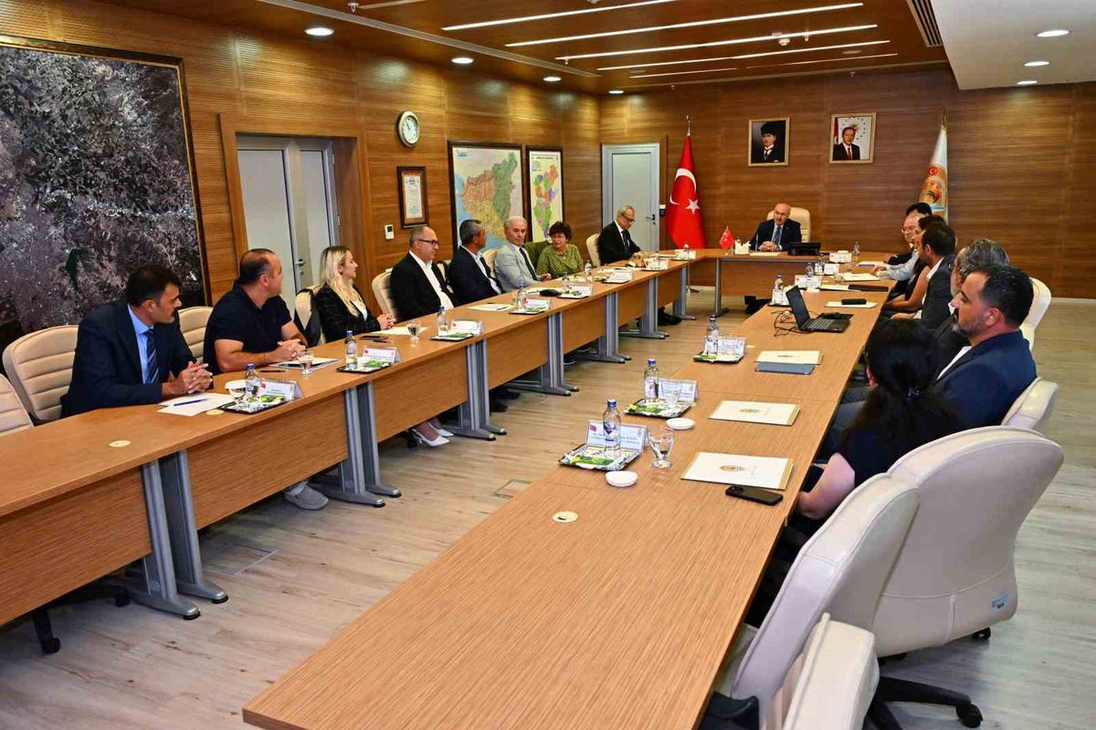 Denizli'de Arkeolojik Kazı Çalışmaları ve Kültür Turizmi Toplantısı Yapıldı