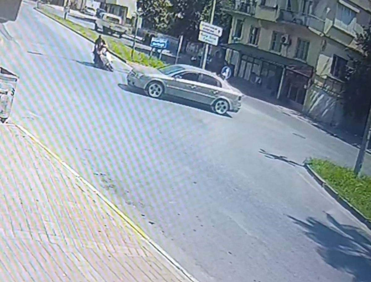 Manavgat'ta motosiklet kazası: Baba ve oğul yaralandı, 16 bin 848 TL ceza